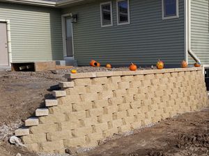 Retaining wall