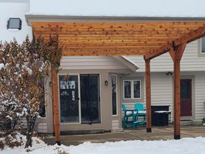 Pergola Winter Water Feature